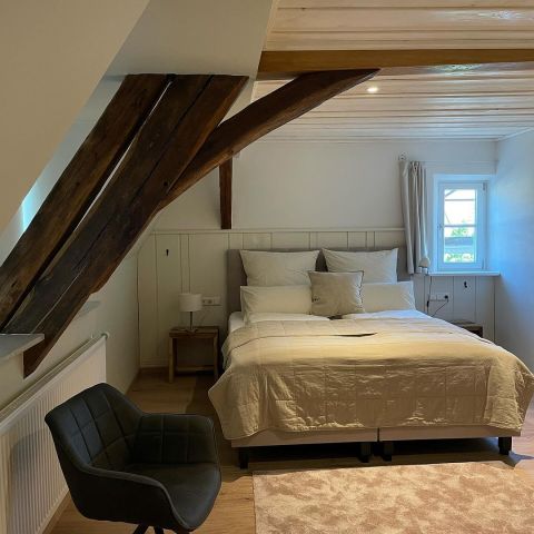 Unser schönes „Standesamt“ Zimmer ist diese Woche noch buchbar🛌💕🛌  #gästehaus #übernachtung #stettenamheuchelberg #bo...